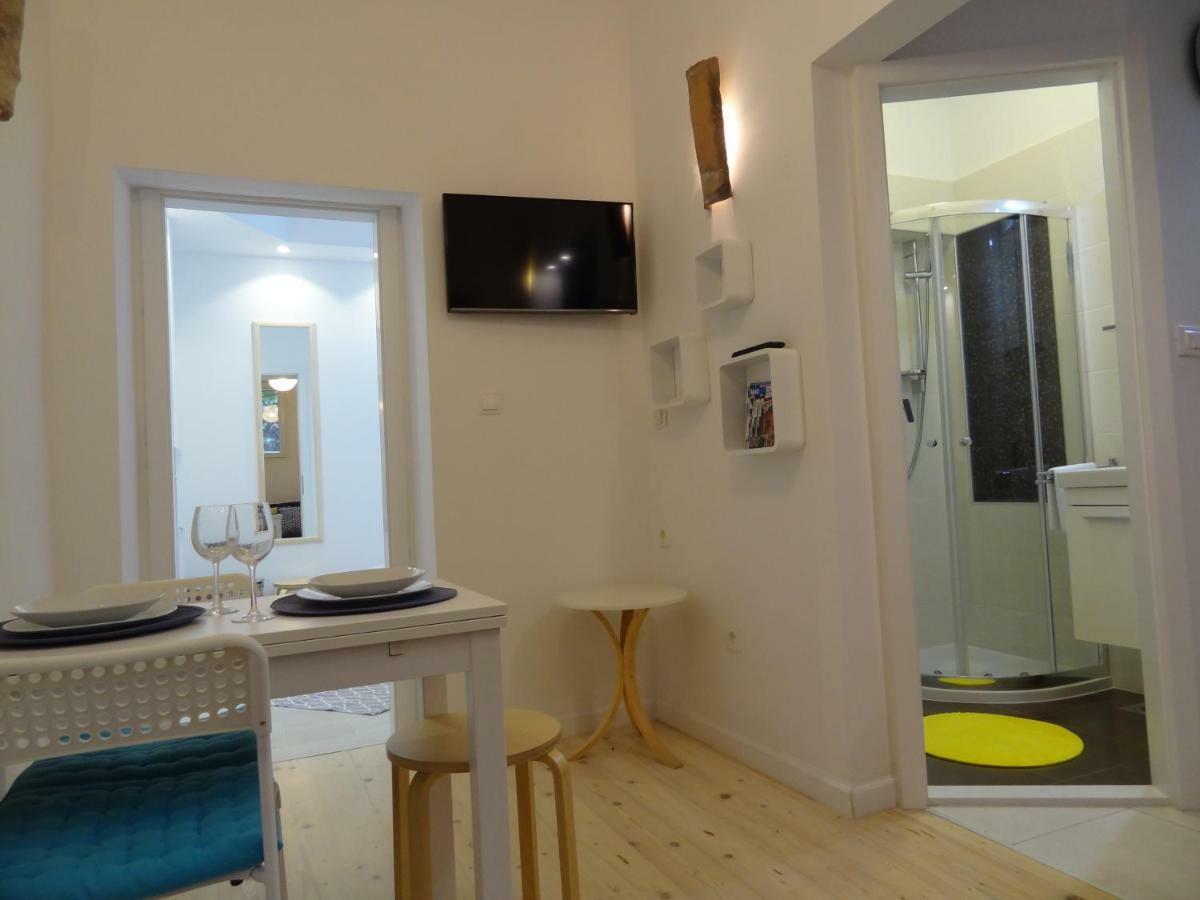 Kaštela Apartment Bezic מראה חיצוני תמונה