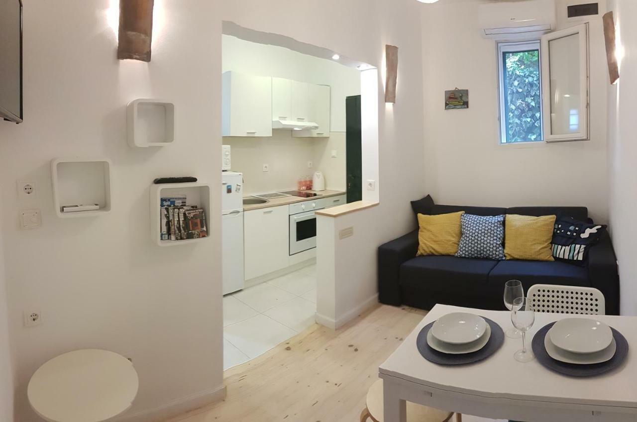 Kaštela Apartment Bezic מראה חיצוני תמונה
