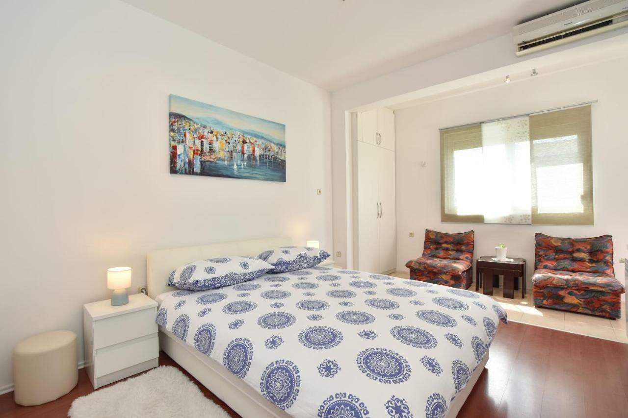 Kaštela Apartment Bezic מראה חיצוני תמונה